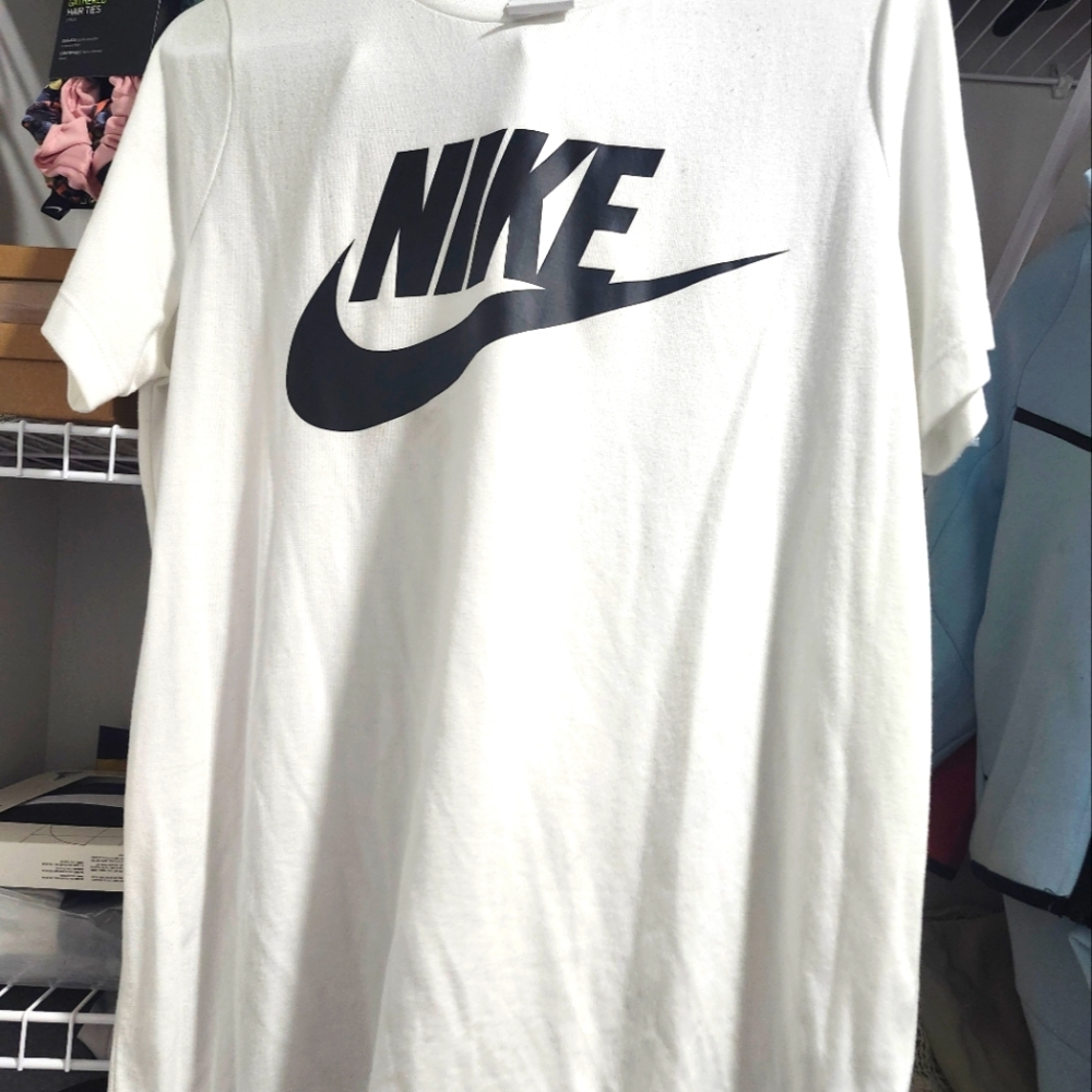 ‼️SALE‼️NIKE T SHIRT